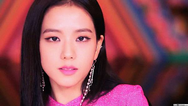 korean-singer-jisoo-from-blackpink-wallpaper-1920x1080_48.jpg