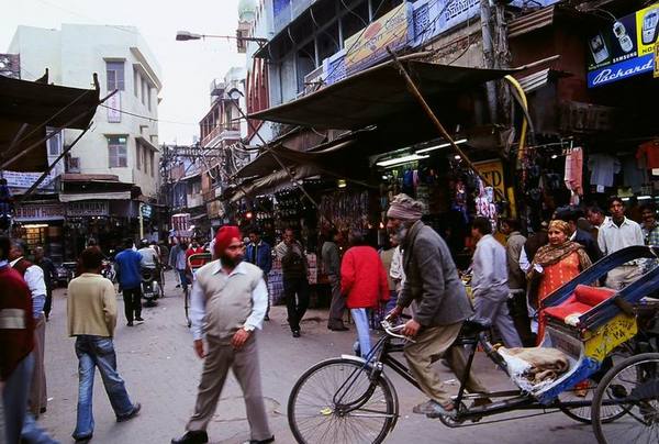 舊德里主要街道Chandi Chowk一景