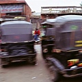 Agra 滿街的摩托三輪車