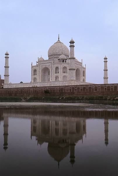 Taj Mahal及Yamuna中的倒影