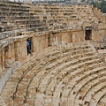 Jerash: 南劇院