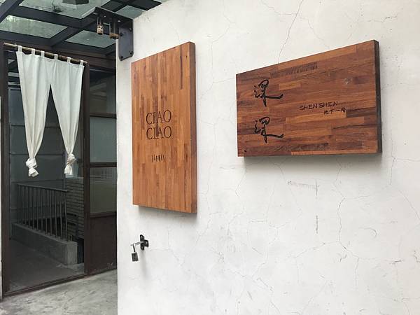 8BAB5F6B-D281-4293-9663-377B4837D568.jpg 8BAB5F6B-D281-4293-9663-377B4837D568.jpg