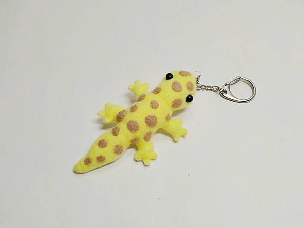 不織布 - Q版守宮 + 教學