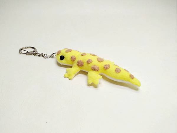 不織布 - Q版守宮 + 教學