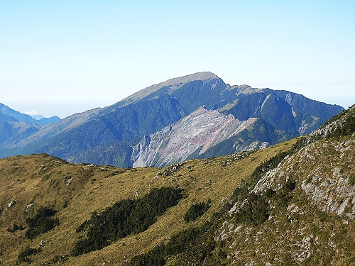 05百看不厭的關山崩壁