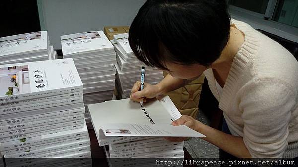 moments_7dbad20d-e301-4973-bc07-5e55402f5af6.jpg moments_7dbad20d-e301-4973-bc07-5e55402f5af6.jpg