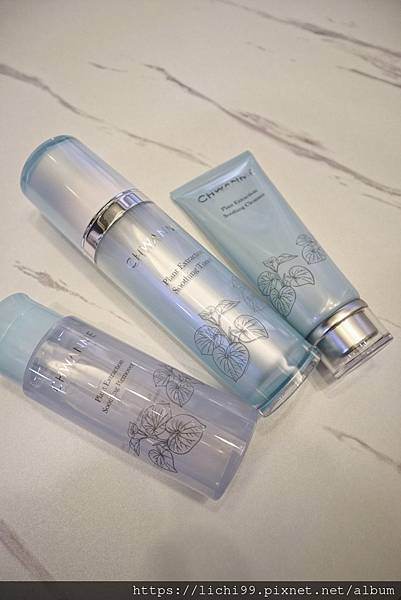 萃莞媄植萃保濕三件組.jpg 萃莞媄植萃保濕三件組.jpg