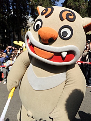 v16.jpg v16.jpg