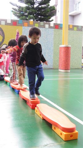1226-2.jpg 1226-2.jpg