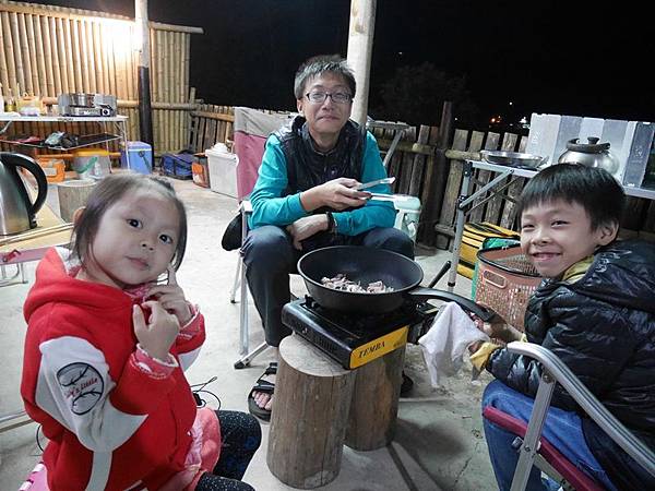 1120114.jpg 1120114.jpg