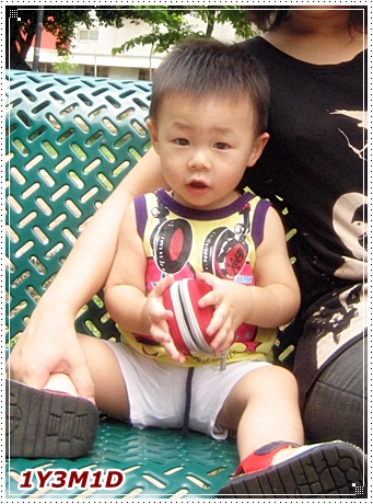 1-1小公園.JPG 1-1小公園.JPG