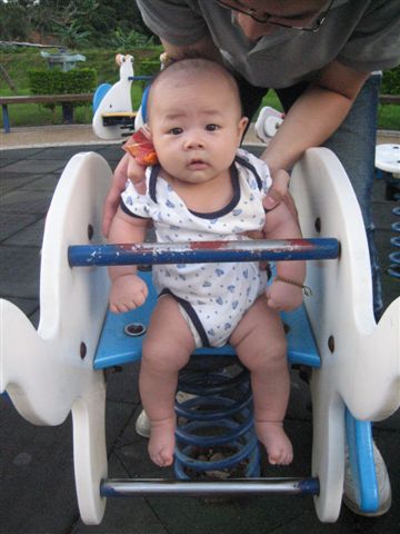 公園散步去~12W-10.jpg 公園散步去~12W-10.jpg
