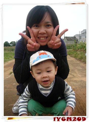 母子2.jpg 母子2.jpg