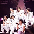 shinhwa25.jpg