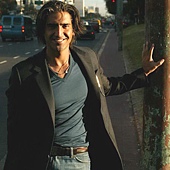 Alejandro Fernandez 4