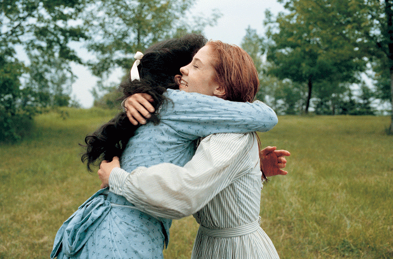 Anne_and_diana_hugging_drum_scan.gif