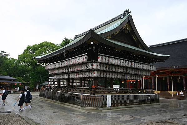 八坂神社 舞殿