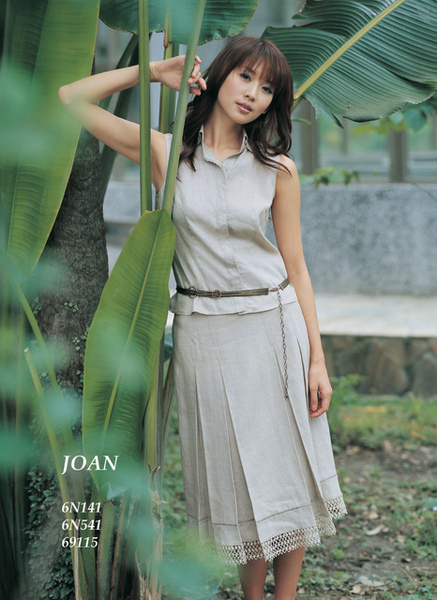 joan10-L.jpg