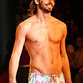 henri_castelli_runway_16.jpg