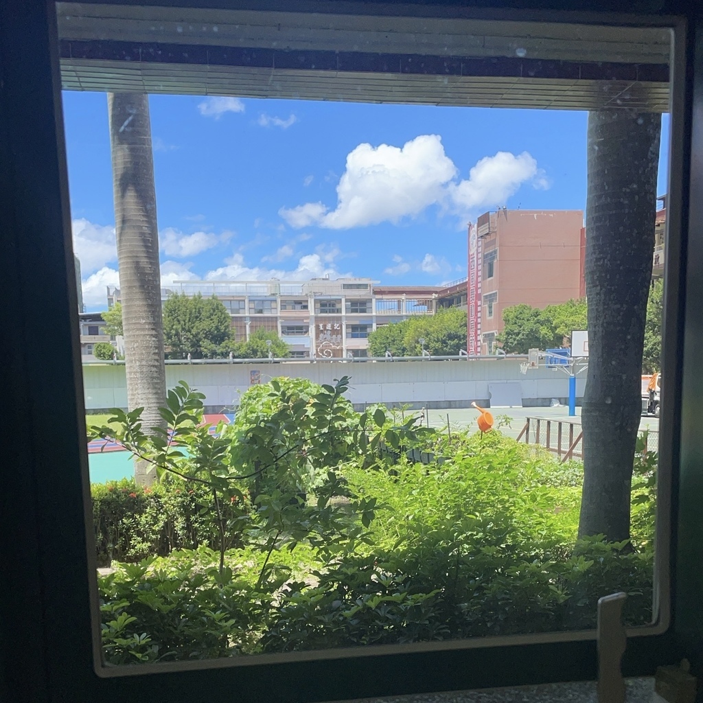 【攝影作品】一坪的窗外風景