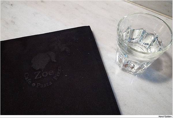 Zoe Cafe