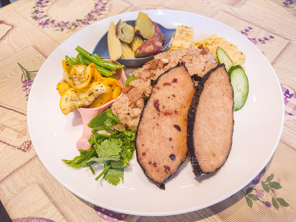 小食光油飯料理 素食魚排油飯