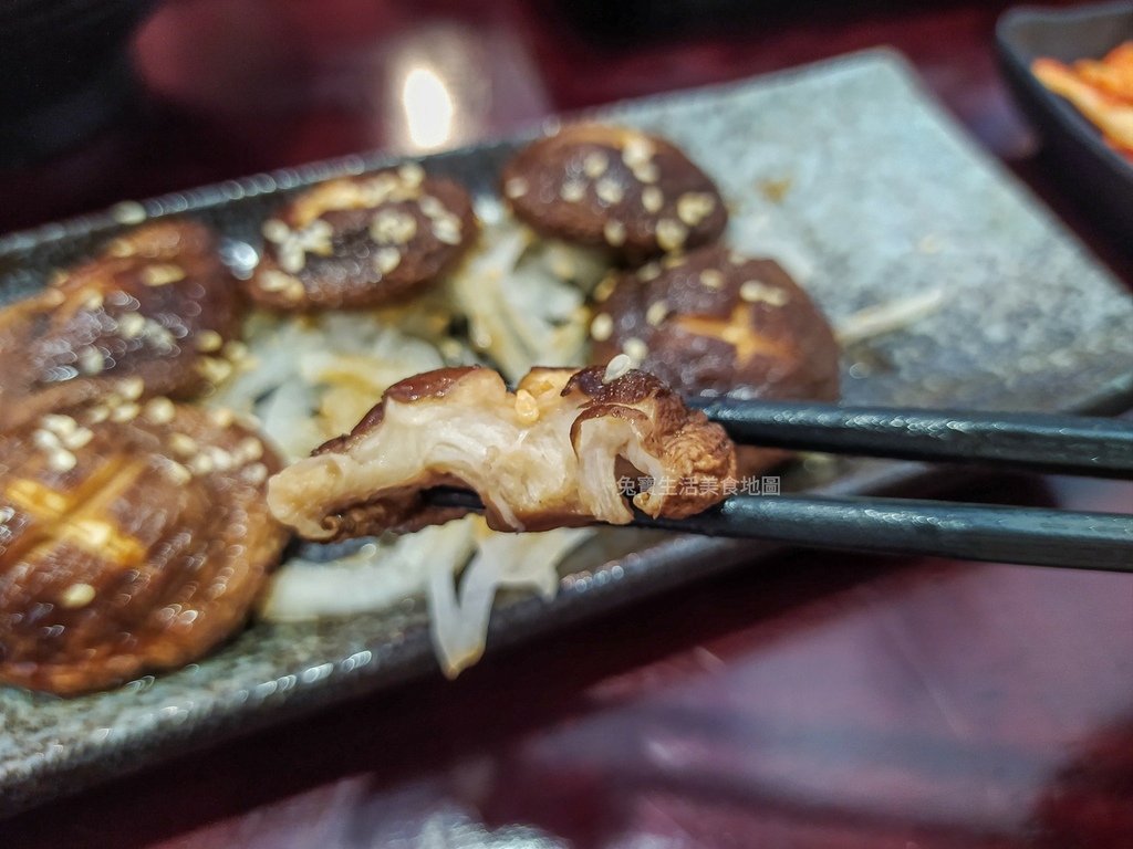 津賀家食堂 桃園美食 平價日式料理 生魚片 唐揚雞 串烤 炸物 (33).jpg