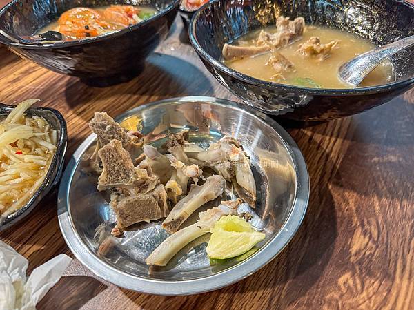 泰狠Thihen 桃園美食推薦 火山排骨桃園 打拋豬推薦 泰式奶茶 泰狠菜單-22.jpg 泰狠Thihen 桃園美食推薦 火山排骨桃園 打拋豬推薦 泰式奶茶 泰狠菜單-22.jpg