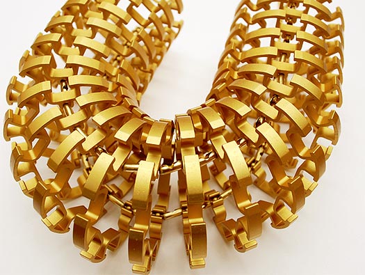 exquisite_extrusions_jewelry_anna_maria_design_2-thumb-525xauto-17264.jpg exquisite_extrusions_jewelry_anna_maria_design_2-thumb-525xauto-17264.jpg