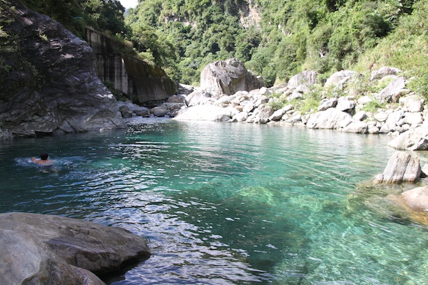 IMG_7000 IMG_7000