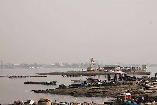 IMG_1587 IMG_1587