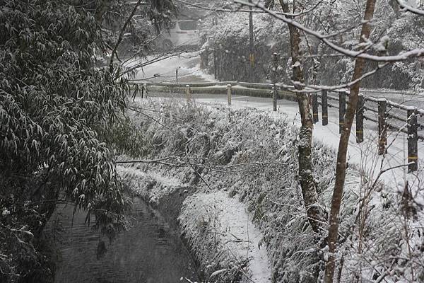 京都迷解鎖夢幻一日-鞍馬山遇大雪。貴船神社雪之參拜道