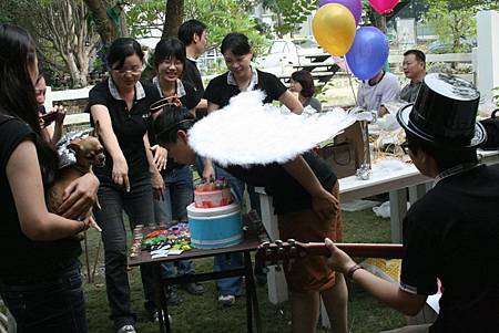 員工歡聚-1.jpg 員工歡聚-1.jpg