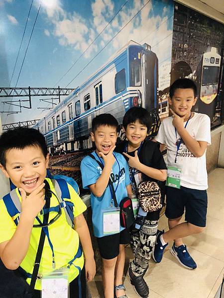 五天四夜小背包鐵道輕旅行