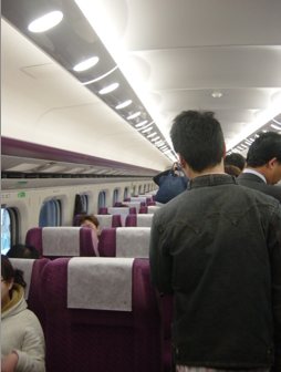 寬敞的車廂