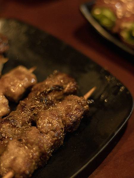 【食記】台北美食｜生日到士林居酒屋『雞老闆』聚餐送你桶仔雞