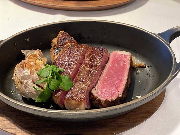 [食記] 台北 信義 topcap-steakhouse