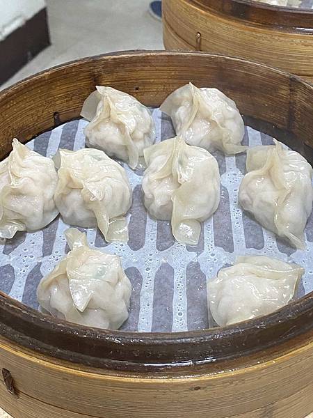 [食記] 台北 松山 亓家蒸餃