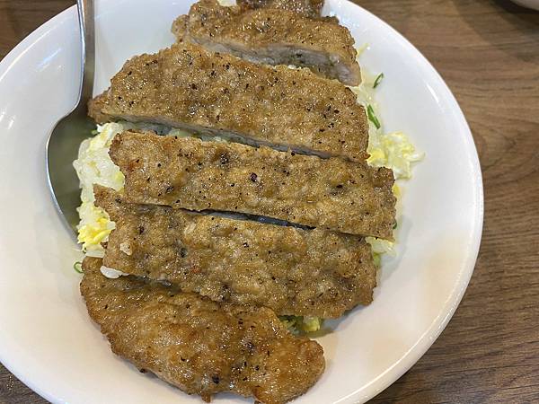 [食記] 新北 新店 小樂精緻麵食館