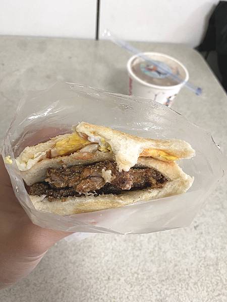 Fw: [食記] 桃園 明峯早餐店