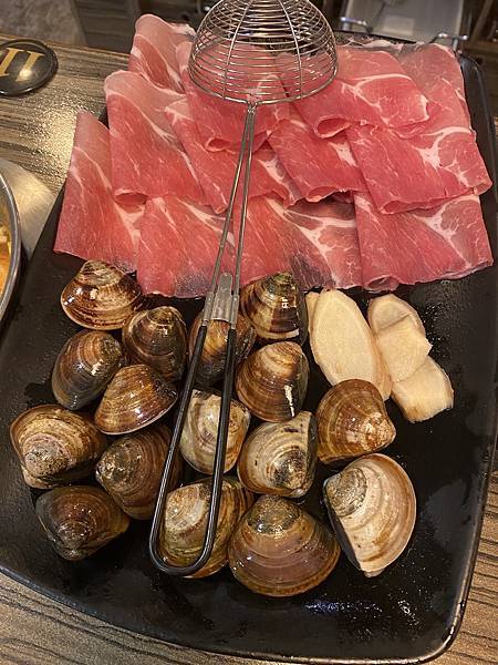 [食記] 台北 士林 錢亨和風鍋物