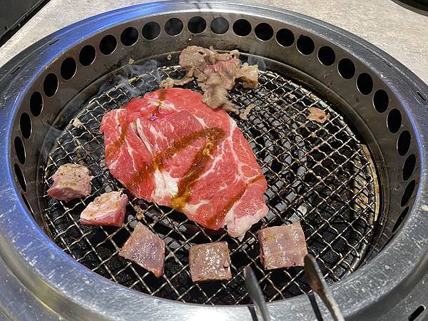 Fw: [食記] 台北 西門 肉次方燒肉放題