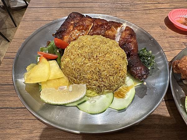 Fw: [食記] 新北 板橋 星馬廚房