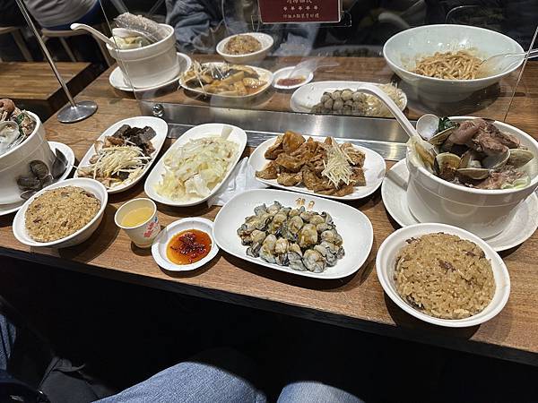 [食記] 台北 中正 雙月食品