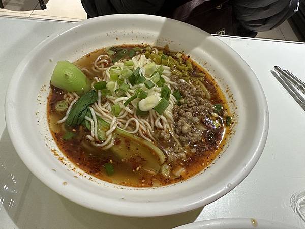 [食記] 新北 板橋 周二娃重慶小麵