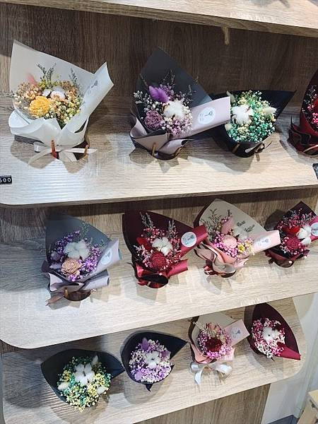 母親節花束推薦,小型乾燥花束滿天星.JPG 母親節花束推薦,小型乾燥花束滿天星.JPG
