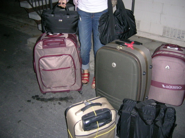 回國那天的眾多行李