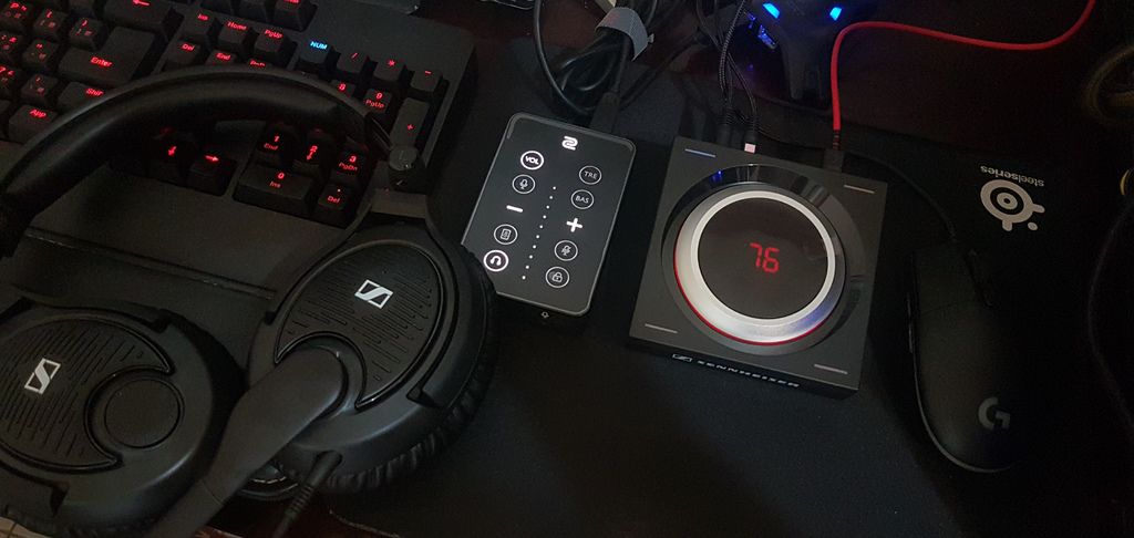 絕地求生pubg 今晚吃雞必備音效卡更精準聽聲辨位聲海sennheiser Gsx 10 Gsx 1000 開箱使用心得搭配g4me Zero 雪花台湾 絕地求生pubg 今晚吃雞必備音效卡更精準聽聲辨位聲海sennheiser Gsx 10 Gsx 1000 開箱使用心得搭配g4me Zero 雪花台湾