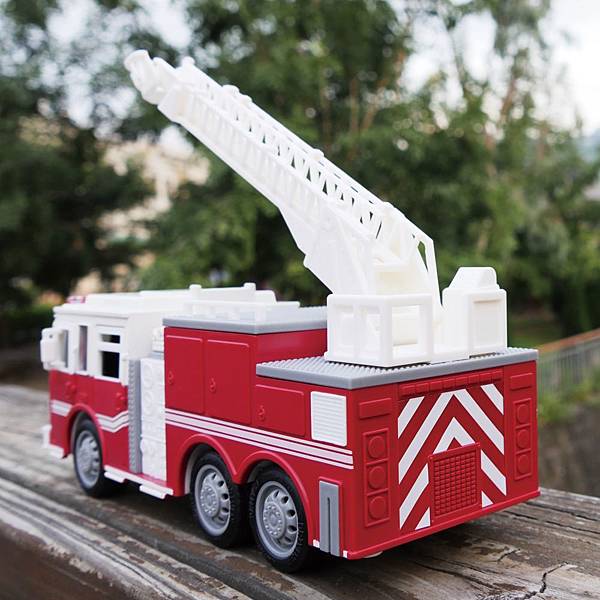 WH1007Z-Driven 迷你救火車-1000X1000-4.jpg WH1007Z-Driven 迷你救火車-1000X1000-4.jpg