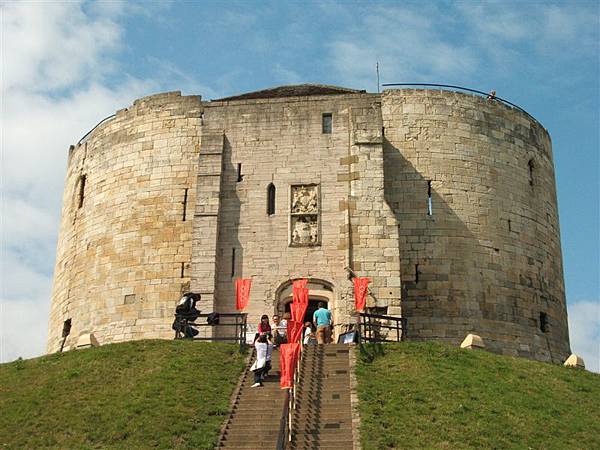 Clifford Tower